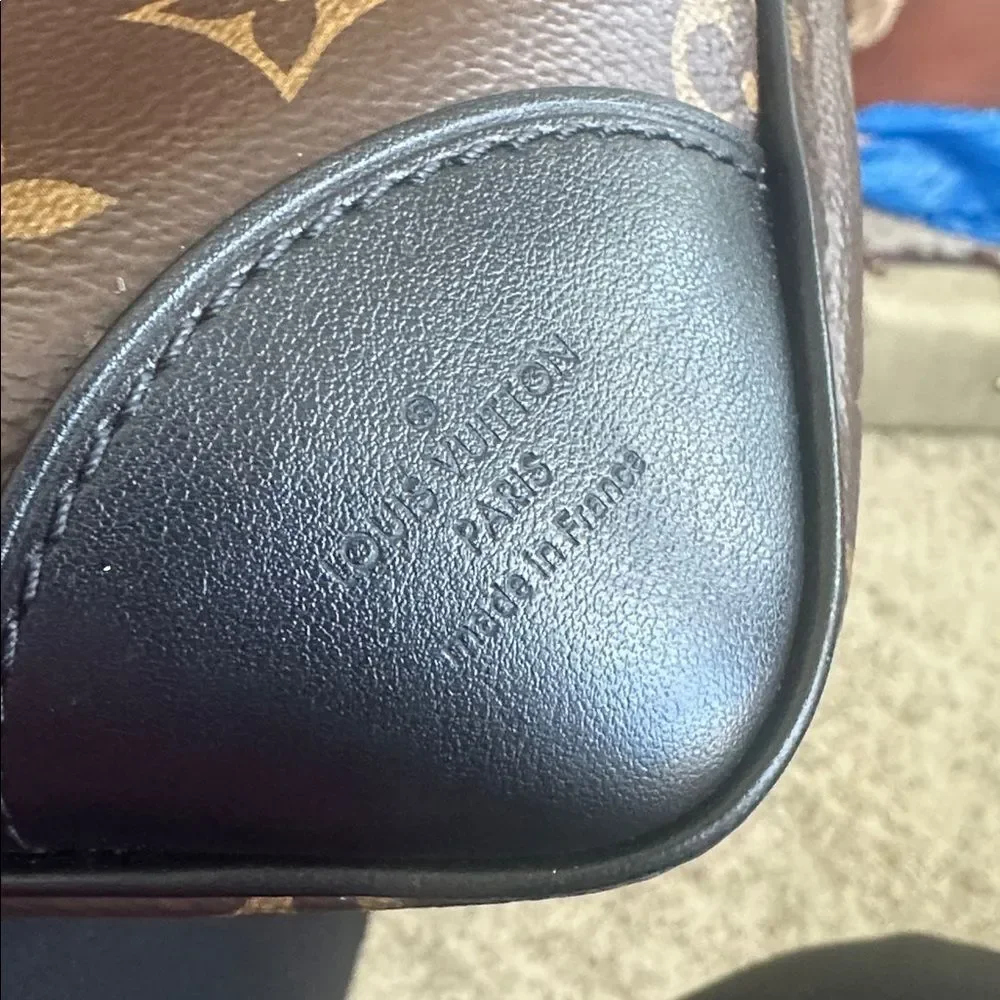 Louis Vuitton Monogram Odeon MM in Black